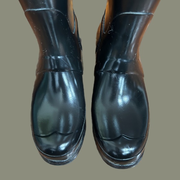 Hunter Women's Original Tall Gloss Rain Boots - Picture 10 of 14